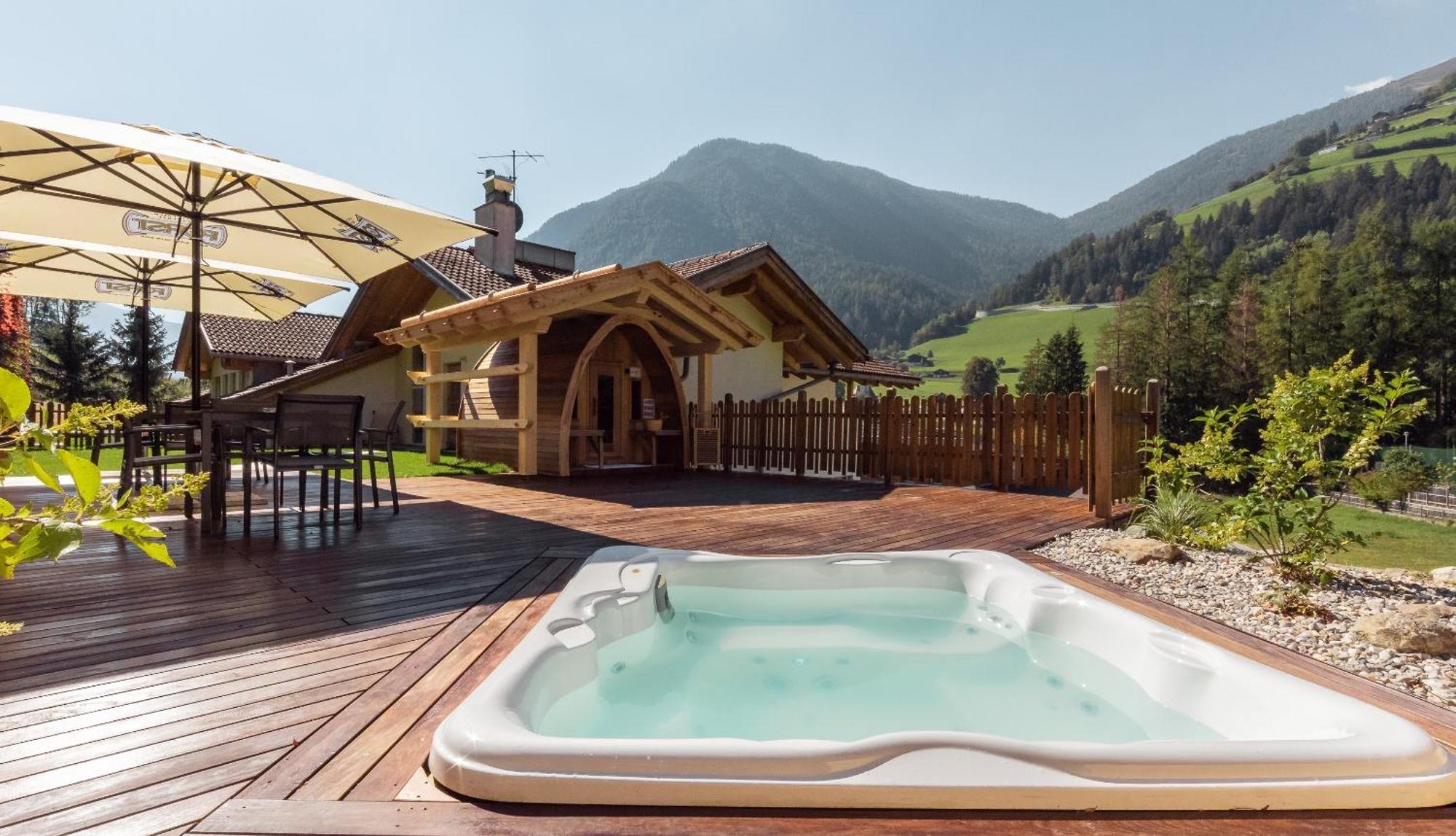 Hotel Appartement Haus Gitschberg Vandoies Esterno foto